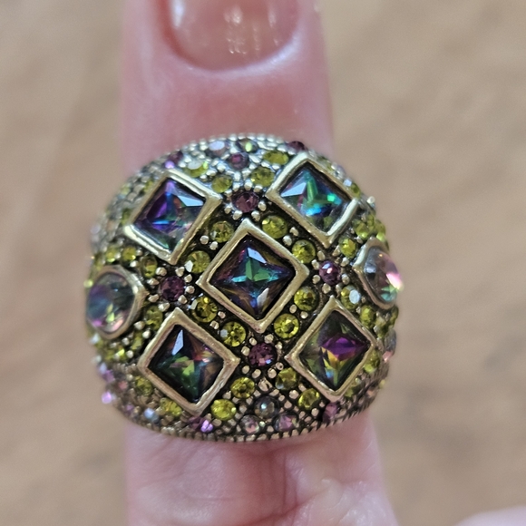 Heidi Daus Ring- 8 - Picture 4 of 11